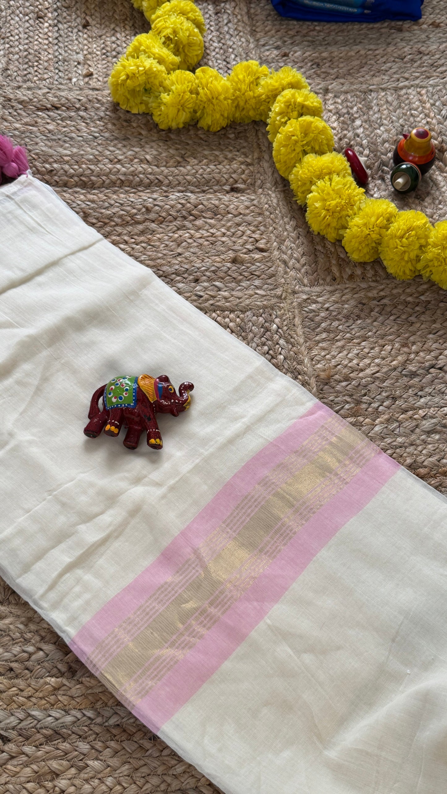 Mul Cotton : Cream and Pink
