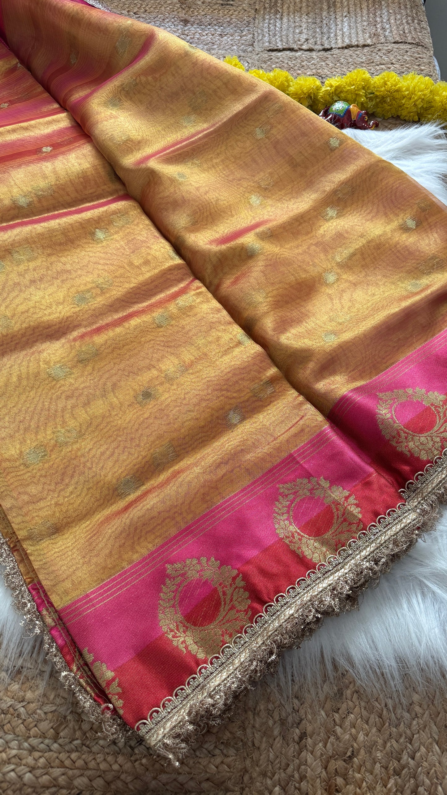 Banarasi Handloom Tissue Silk Saree Gold & Pink