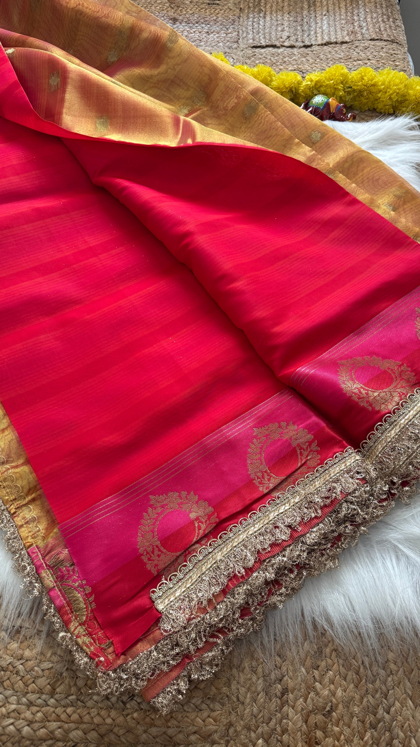 Banarasi Handloom Tissue Silk Saree Gold & Pink