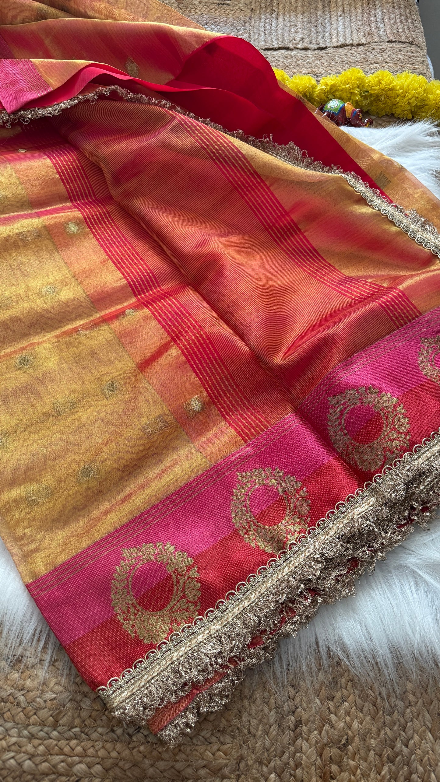 Banarasi Handloom Tissue Silk Saree Gold & Pink
