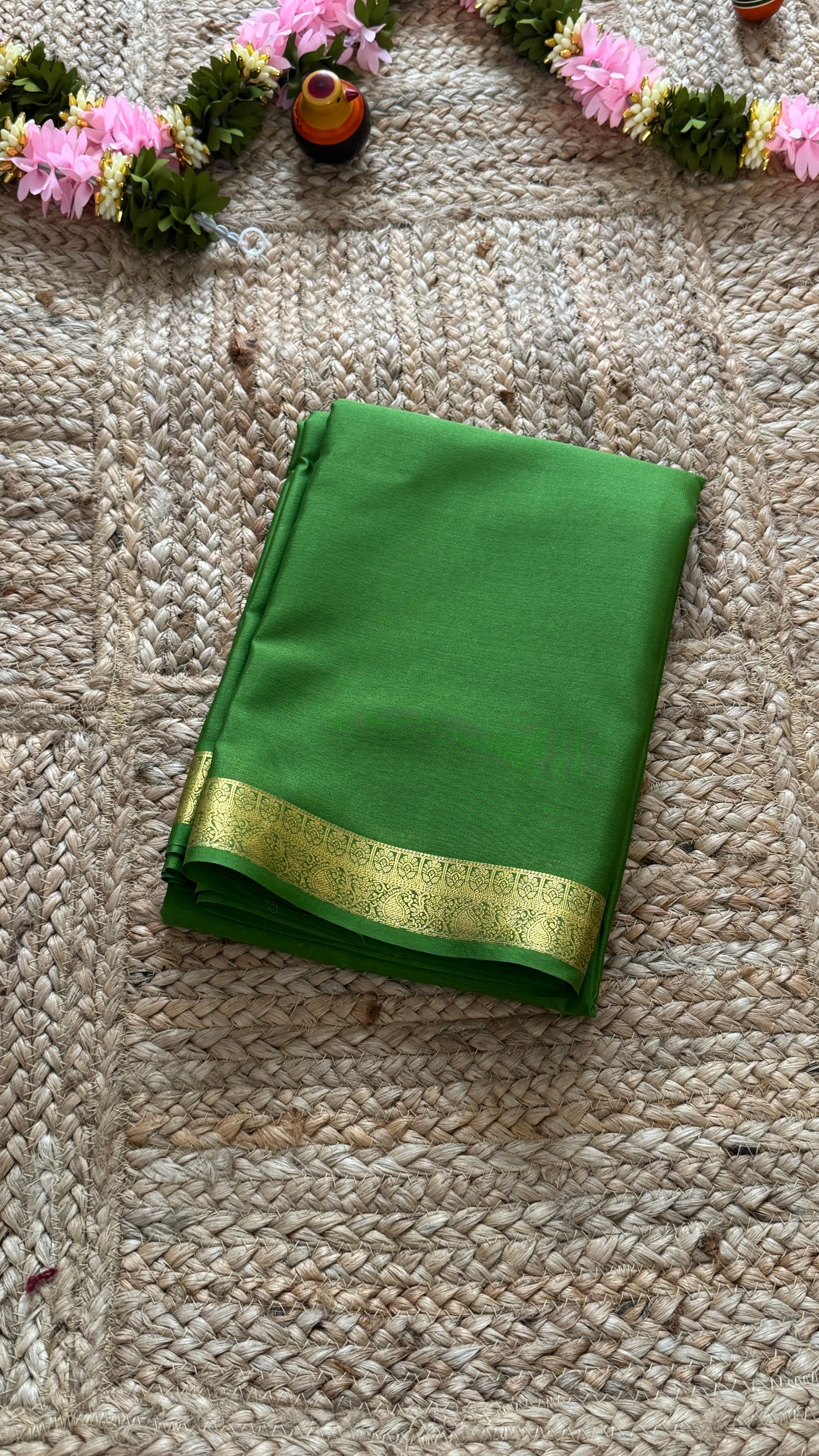 Mysore Silk Lite - Green small boarder