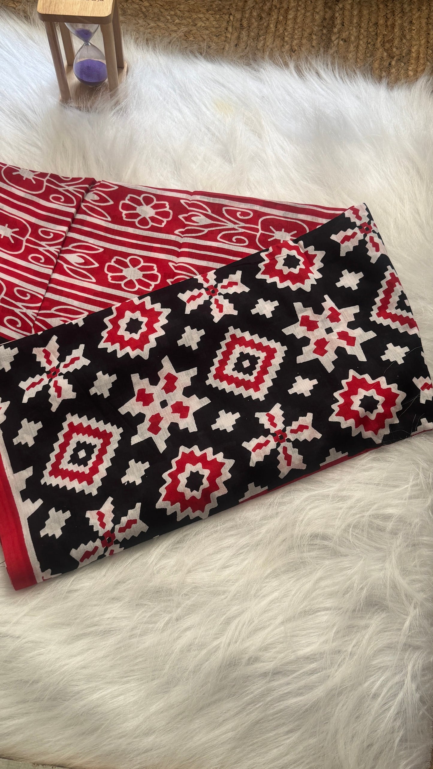 Mul Mul Cotton Sarees - Black and Pink