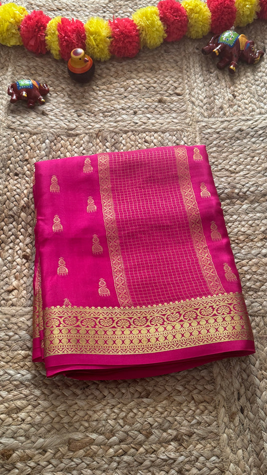 Pure Mysore Silk Saree - Jhumka Zari Solid Pink