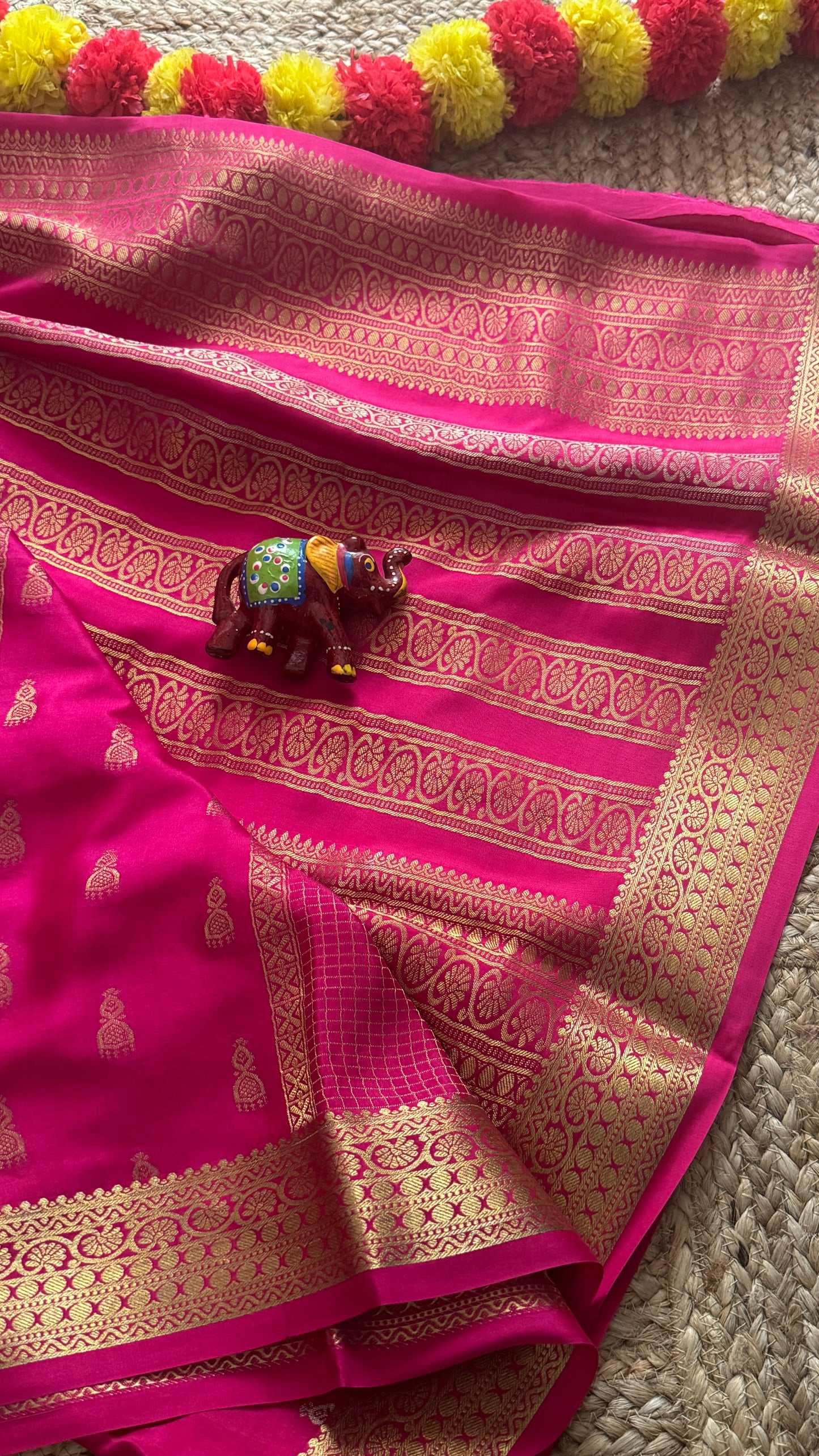Pure Mysore Silk Saree - Jhumka Zari Solid Pink