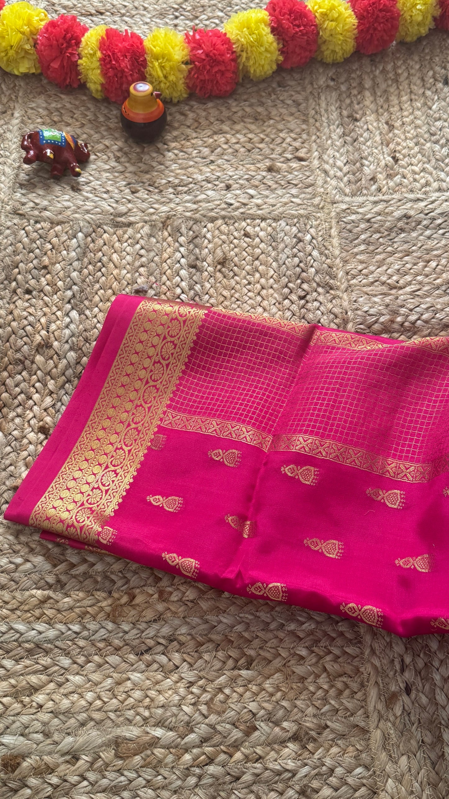 Pure Mysore Silk Saree - Jhumka Zari Solid Pink