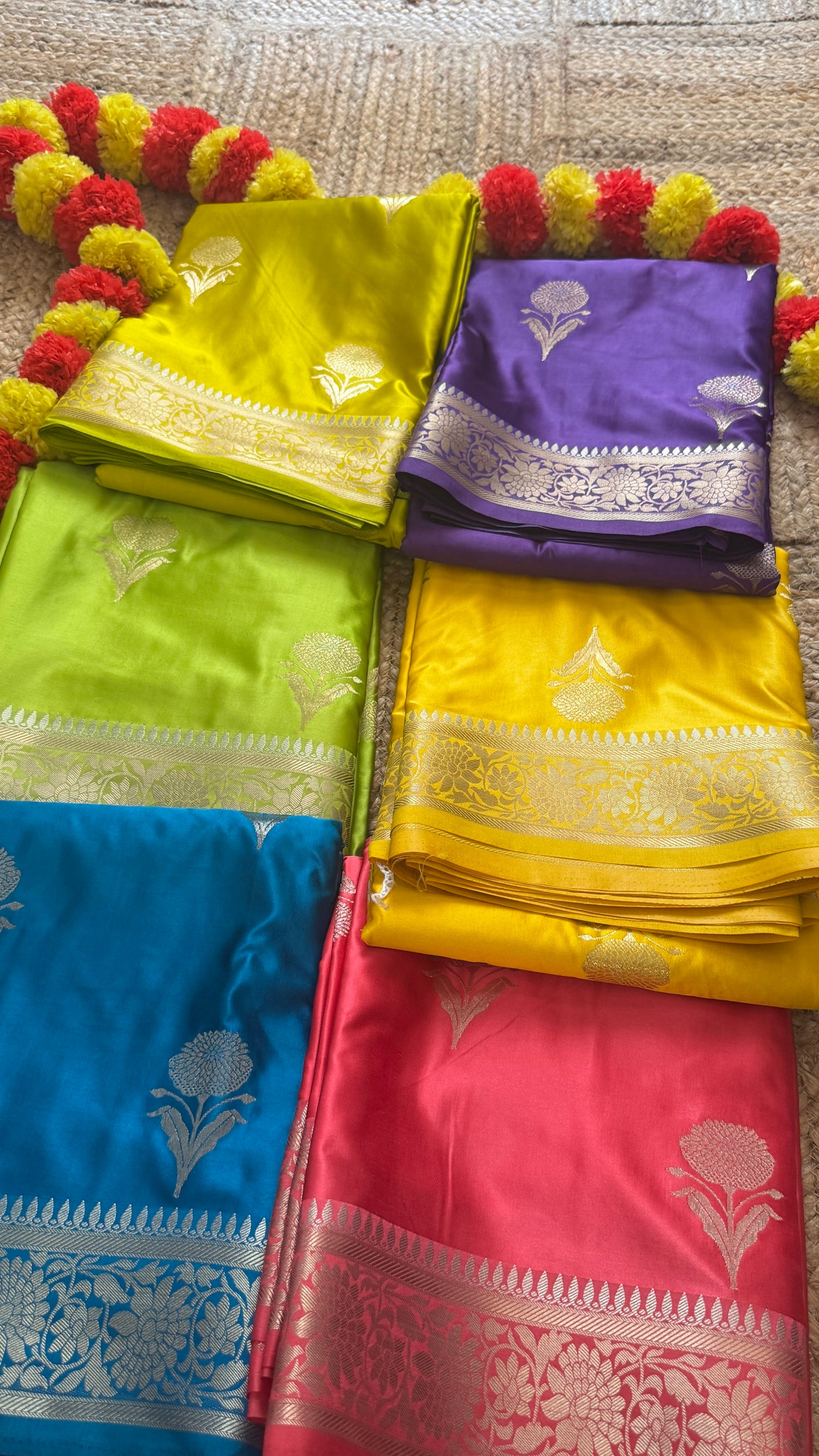 Semi Silk SATIN
