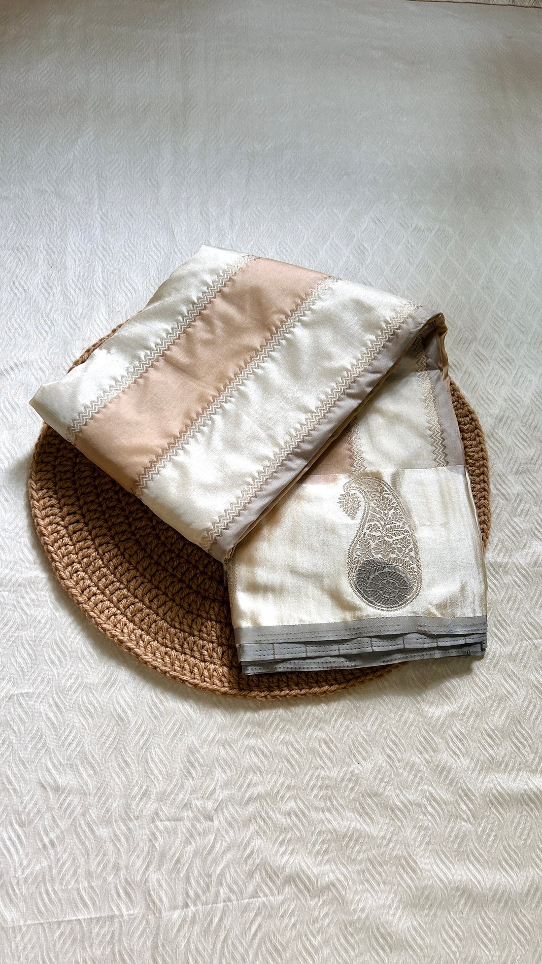 SIRI VANI | Semi Silk Solid Ivory White with Champagne Beige & Silver Zari