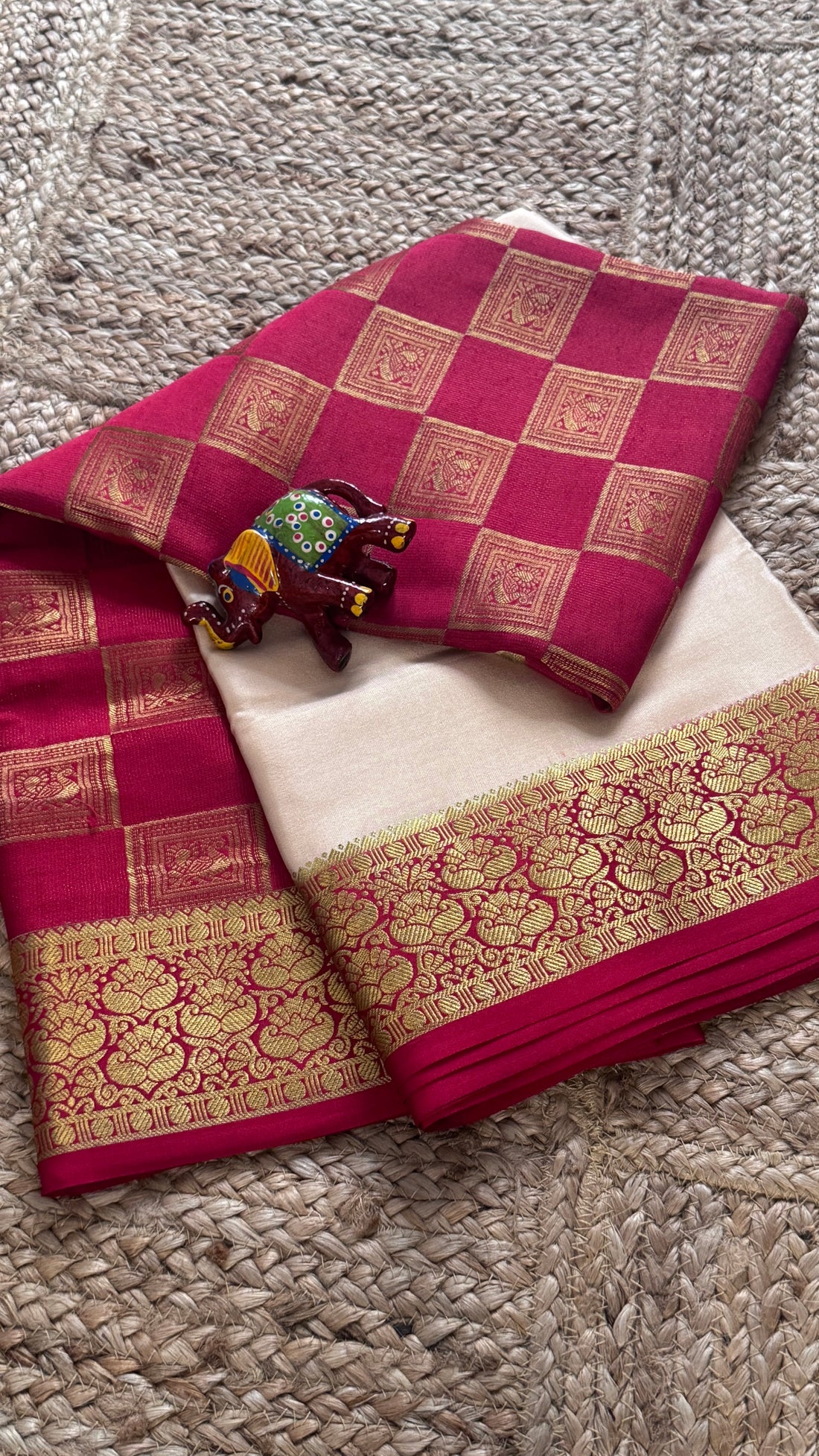 SIRI ROYAL | Mysore Silk Saree Ivory White with Rani Pink Gold Zari Border
