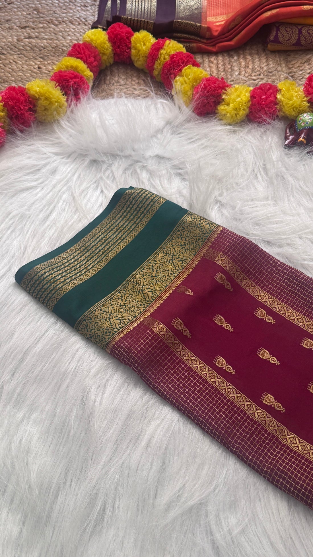 Pure Mysore Silk Saree - Jhumka Zari 2D Maroon and Green