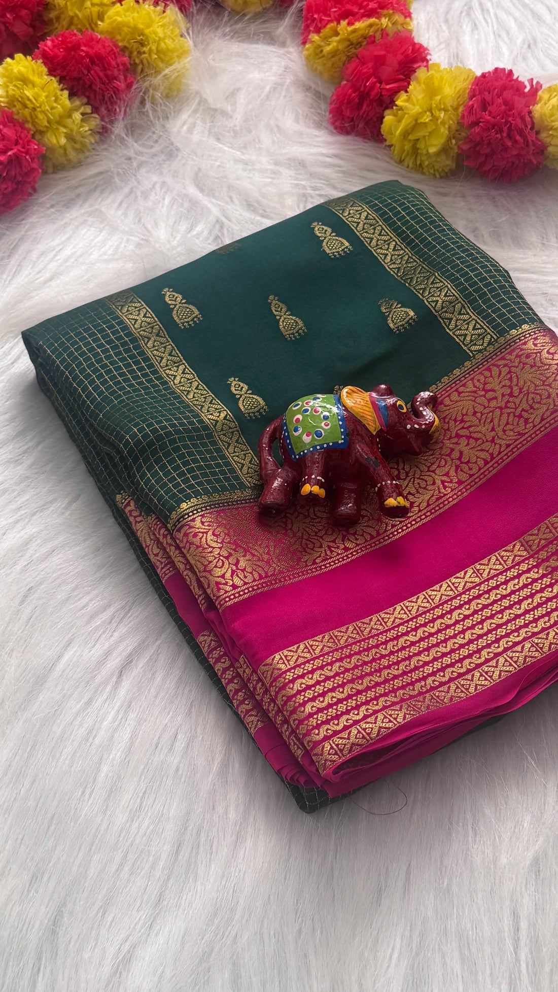 Pure Mysore Silk Saree - Jhumka Zari 2D Dark Green and Pink