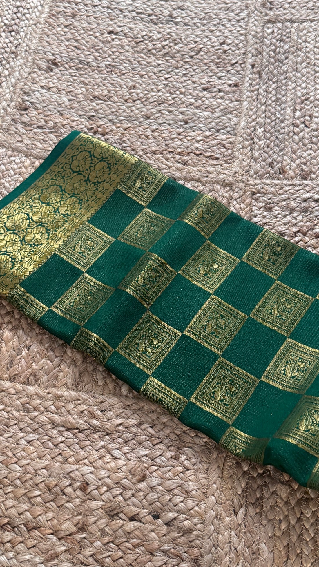 SIRI ROYAL | Mysore Silk Saree Half and Half Rani Pink and Green Contrast