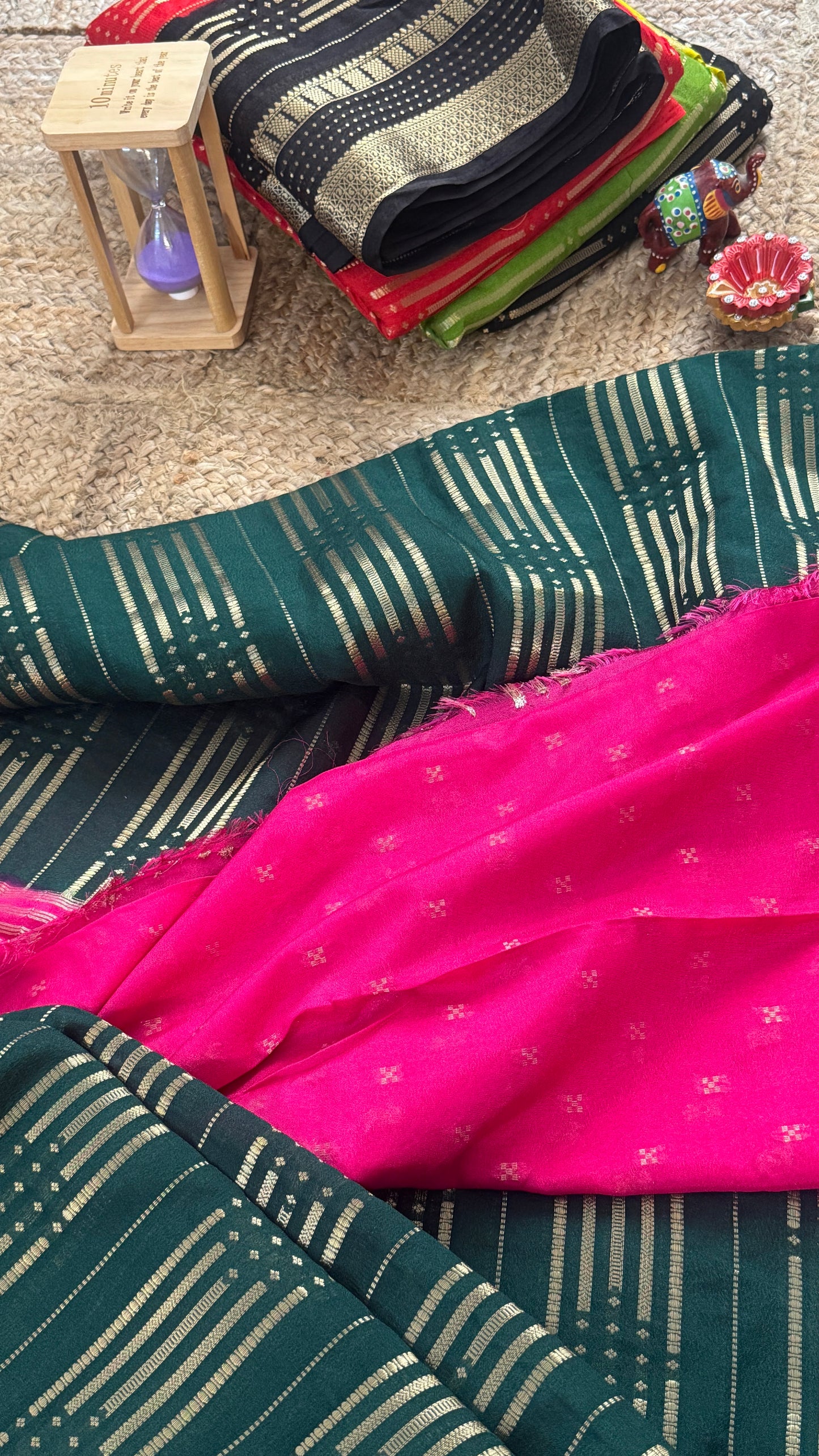 Semi Silk Saree in 2D - Bottle Green and Pink
