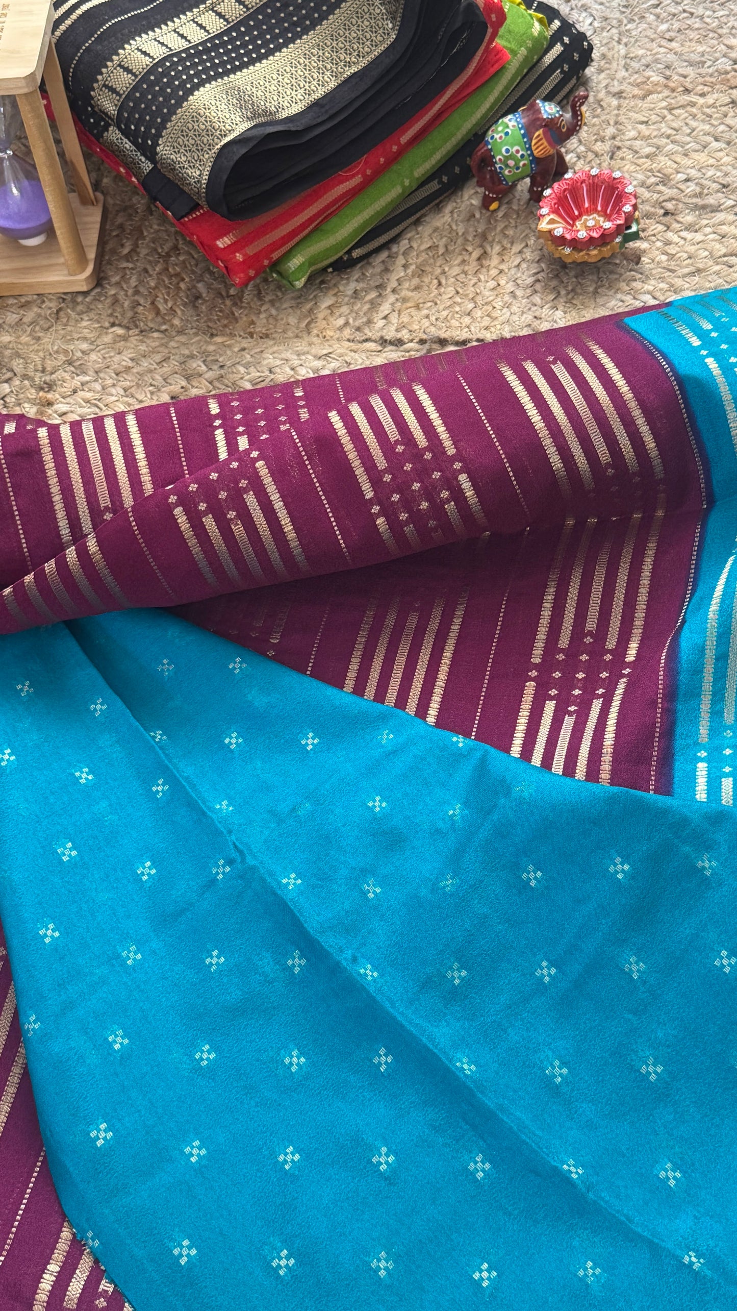 Semi Silk Saree in 2D - Maroon and Blue