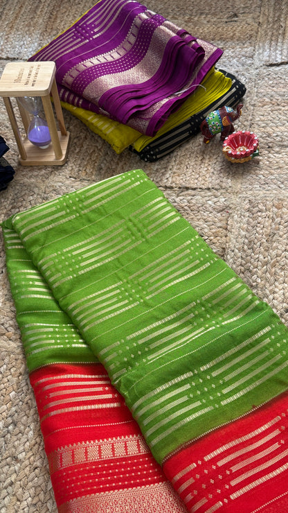 Semi Silk Saree in 2D - Green and Red